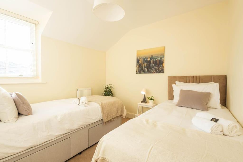 The Wellness Lodge- Gym, Table Tennis, Cinema, Parking And More! บาธ ภายนอก รูปภาพ