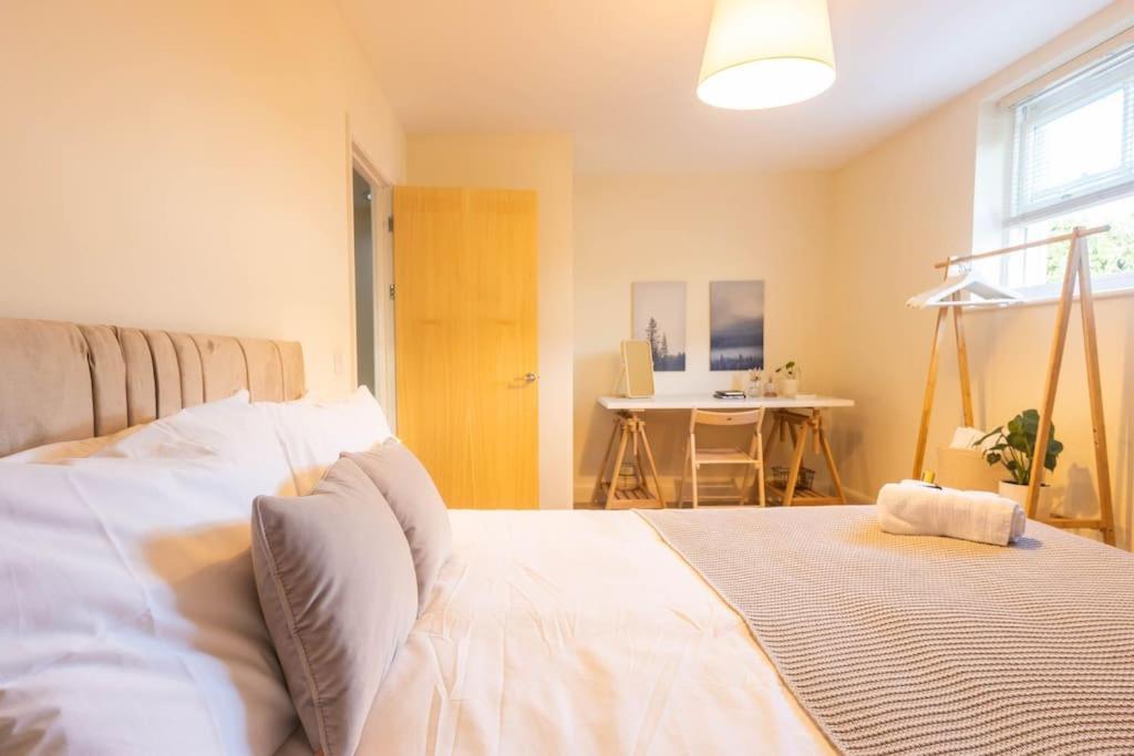 The Wellness Lodge- Gym, Table Tennis, Cinema, Parking And More! บาธ ภายนอก รูปภาพ